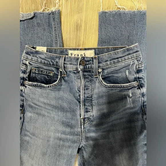 Frank & Eileen Monaghan Straight Leg Jeans – Distressed Raw Hem – 26 - Picture 3 of 12